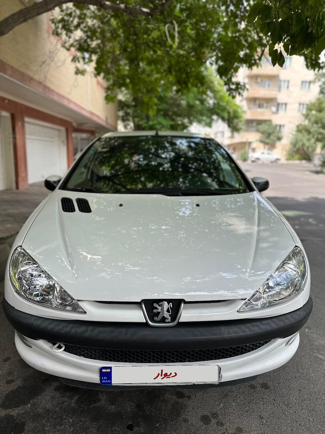 پژو ۲۰۶ صندوق دار v8 - 1396