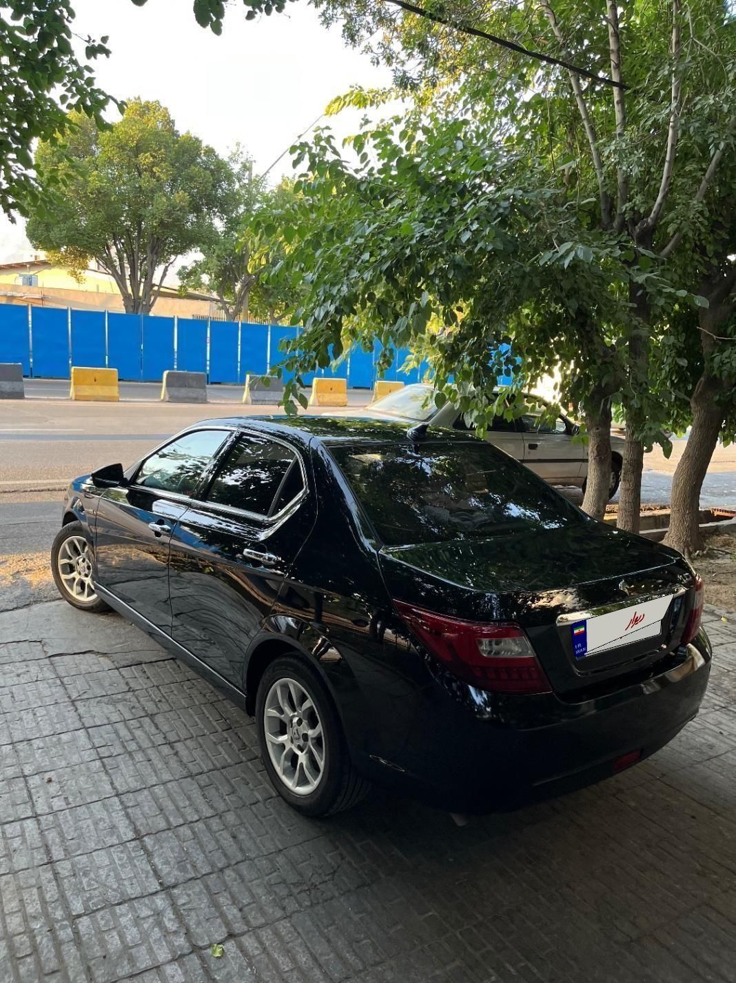 دنا پلاس توربو اتوماتیک - 1401