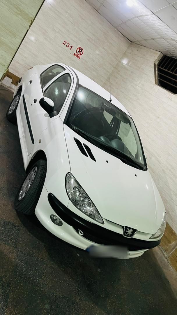 پژو ۲۰۶ صندوق دار v8 - 1399