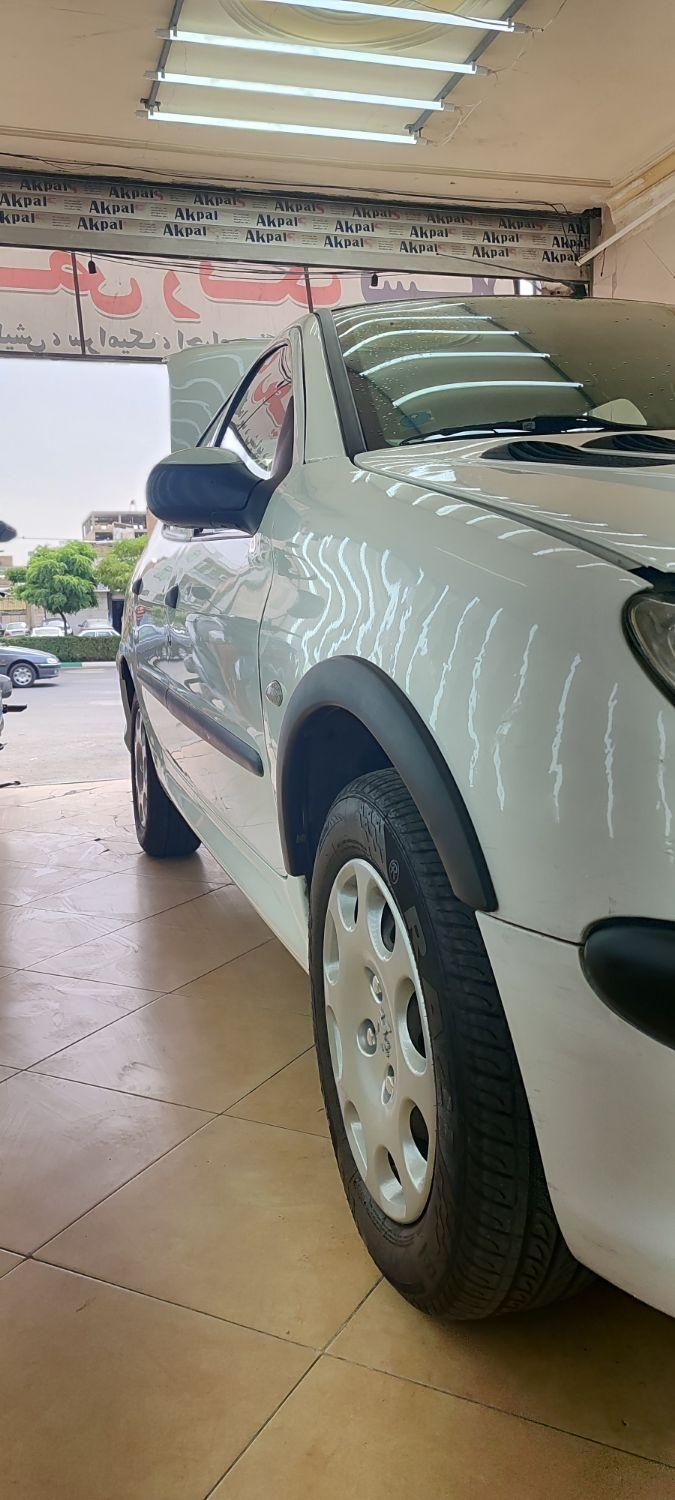 پژو ۲۰۶ صندوق دار v8 - 1398