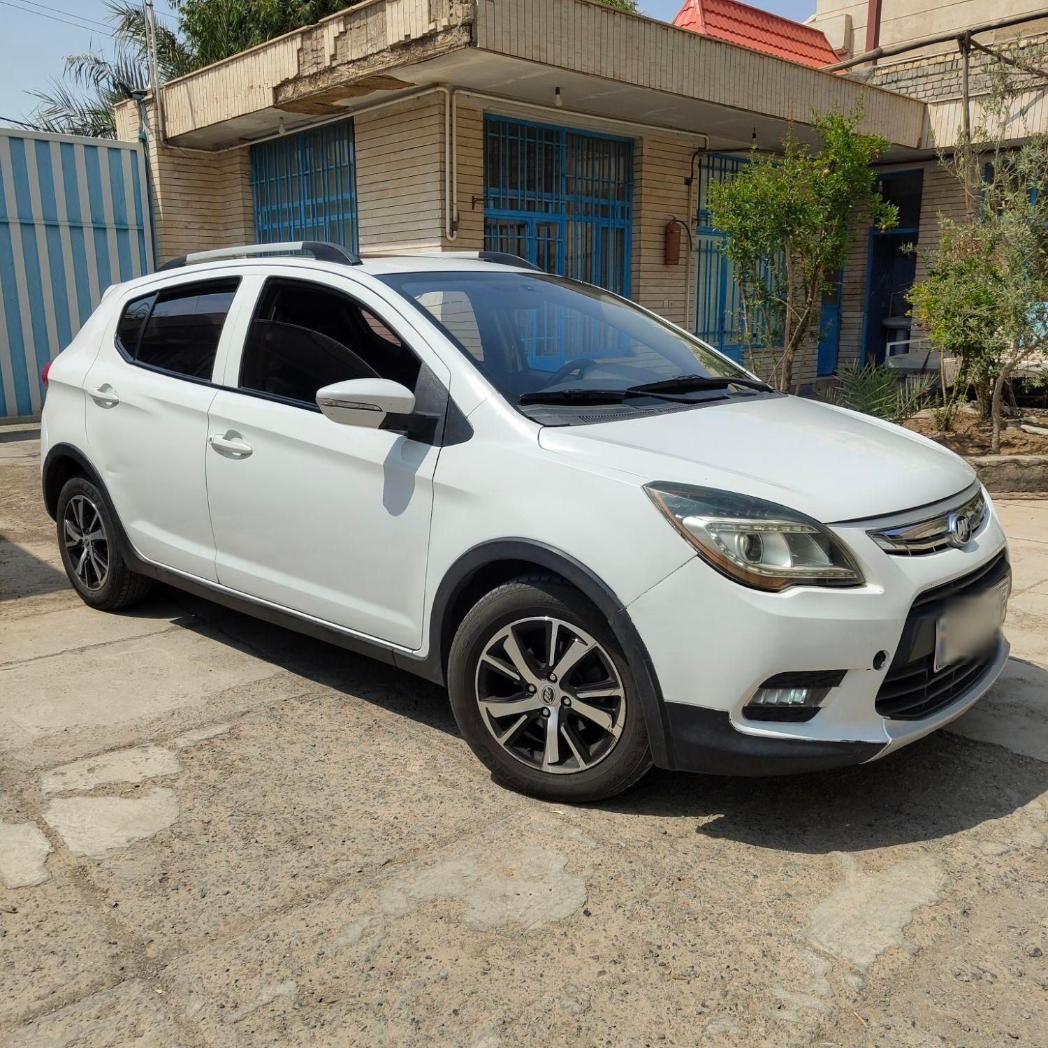 لیفان X50 اتوماتیک - 2015