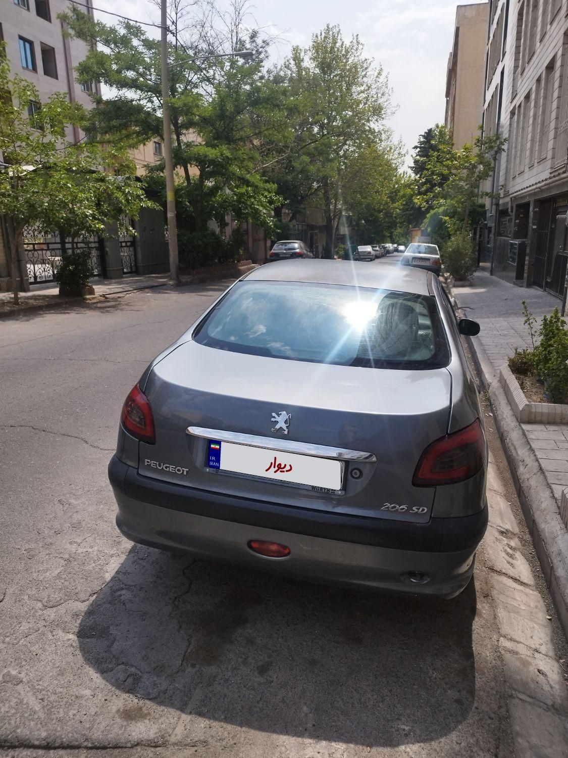 پژو ۲۰۶ صندوق دار v8 - 1393