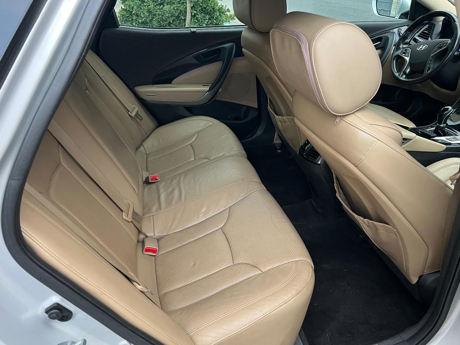 هیوندای آزرا (گرنجور) 3000cc - 2012