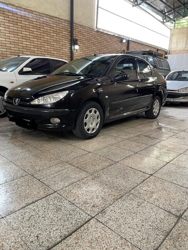 پژو ۲۰۶ صندوق دار v8 - 1390