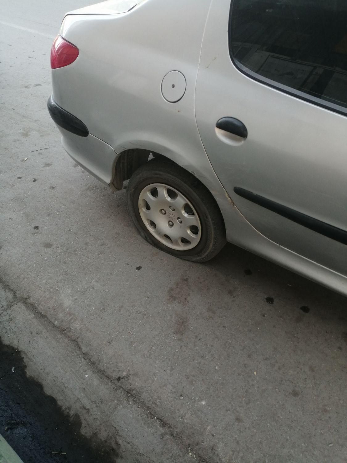 پژو ۲۰۶ صندوق دار v8 - 1386