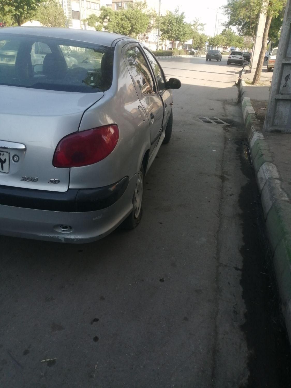پژو ۲۰۶ صندوق دار v8 - 1386