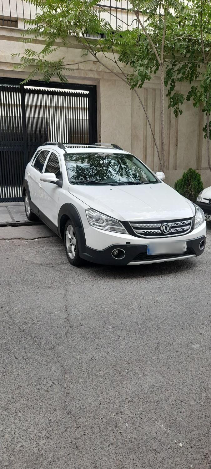 خودرو دانگ فنگ، H30 کراس آگهی ann_18623884
