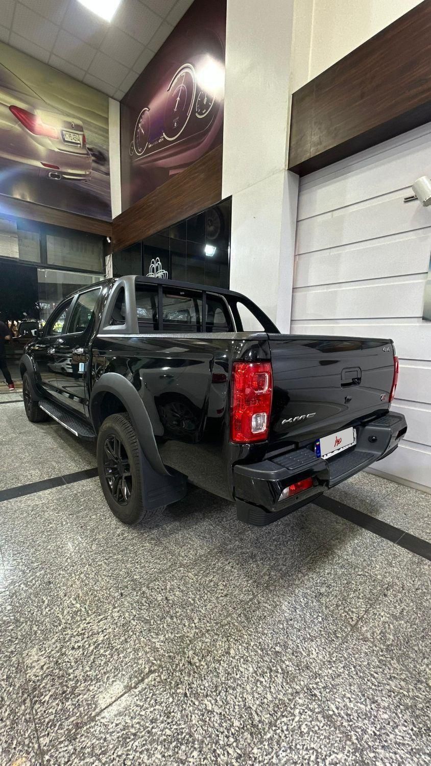خودرو کی ام سی، T8 آگهی ann_18624244