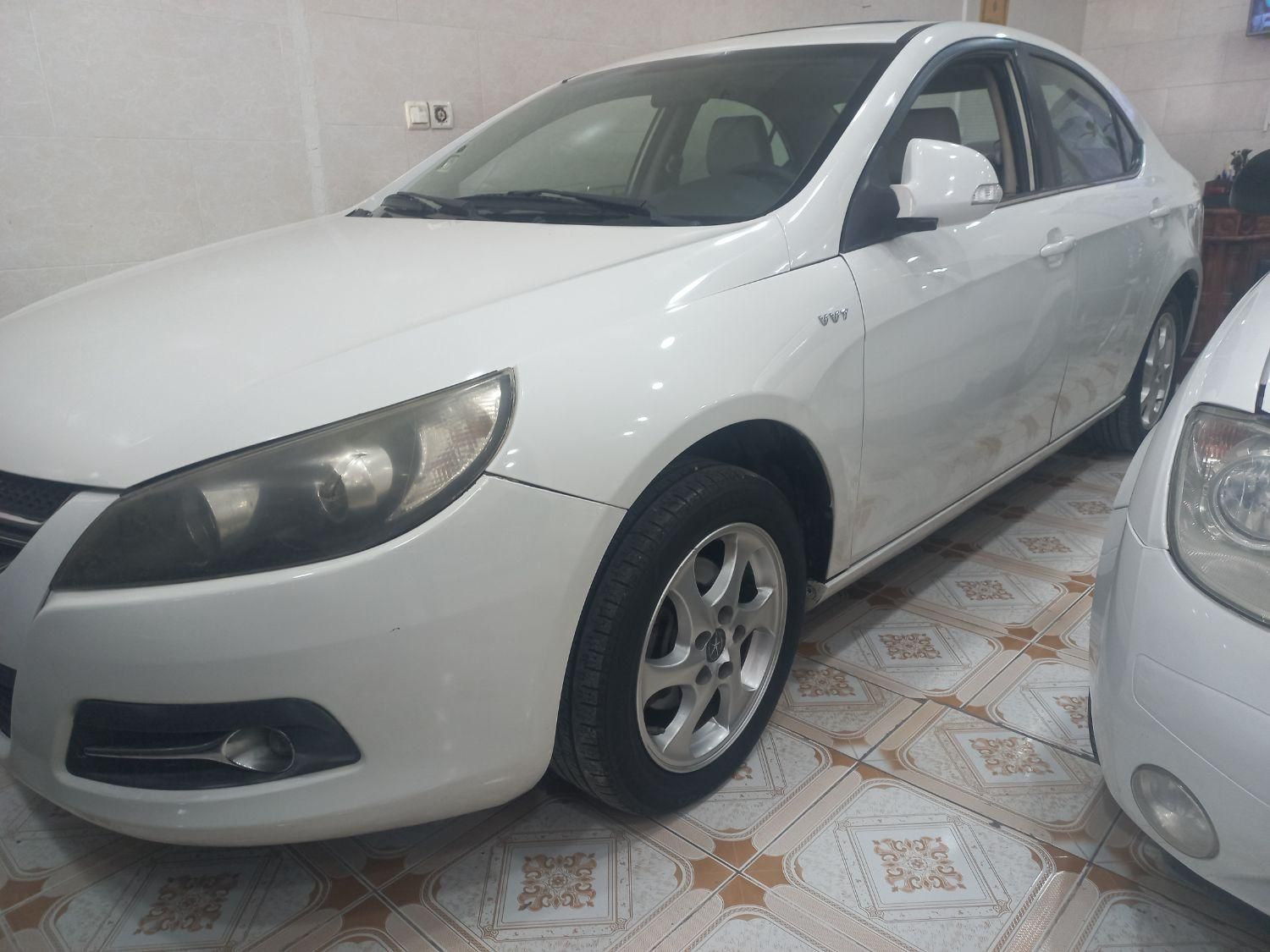 جک J5 دنده‌ای - 2014