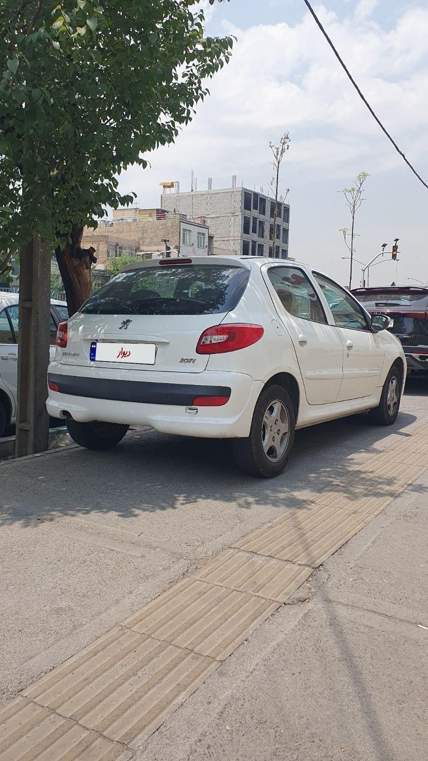 پژو 207 اتوماتیک TU5P - 1403