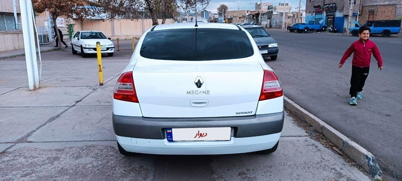 رنو مگان پارس خودرو 2000 - 2012