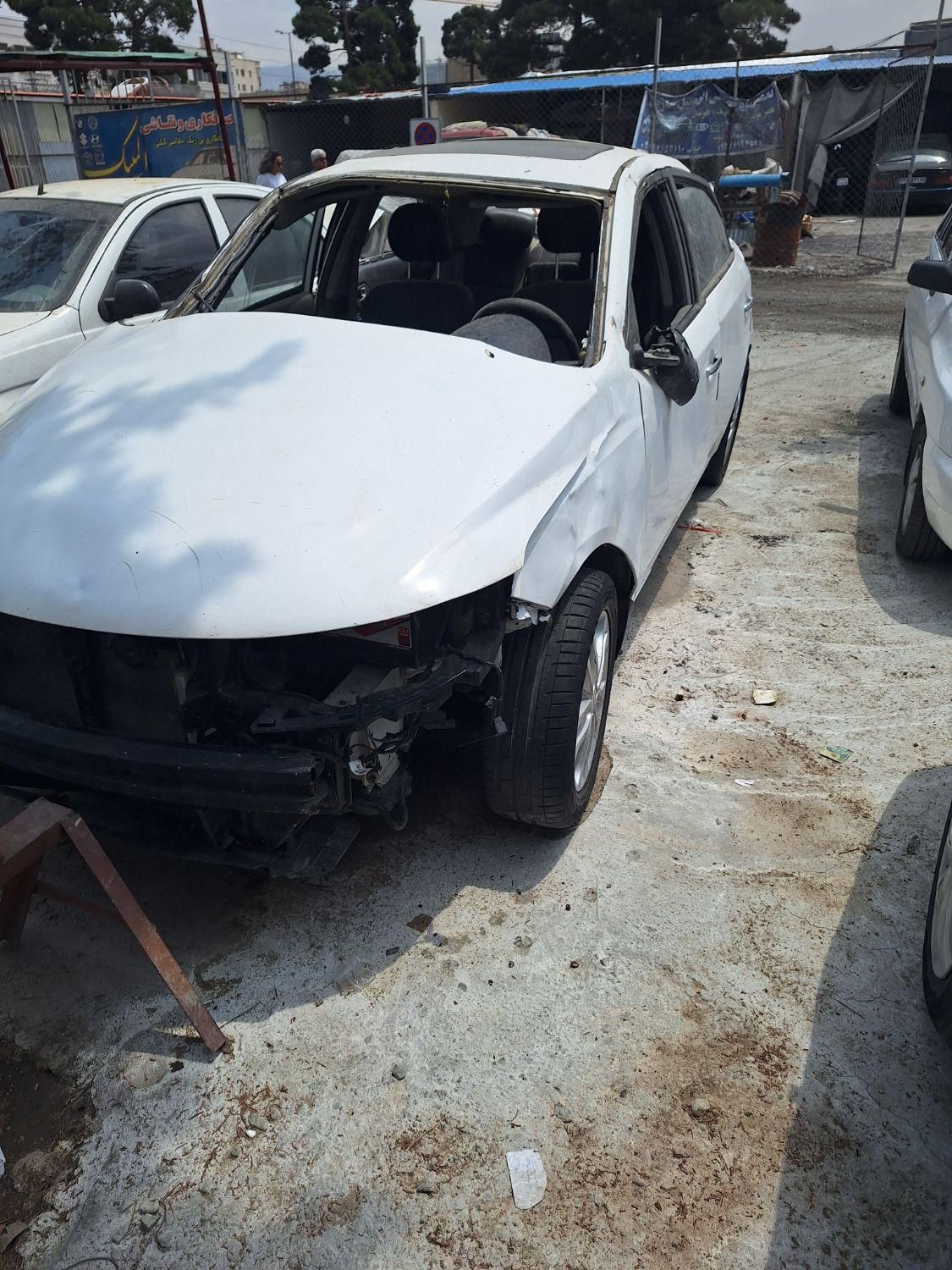 خودرو کیا، سراتو مونتاژ آگهی ann_18624901