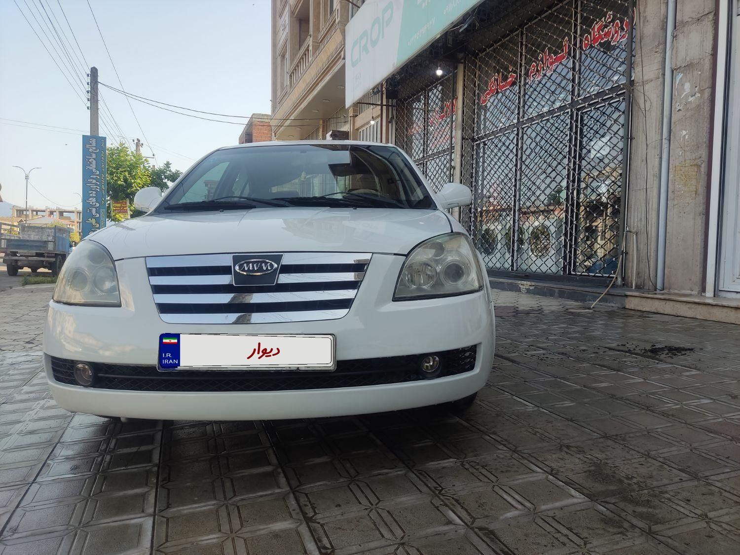ام وی ام 530 دنده ای - 2012