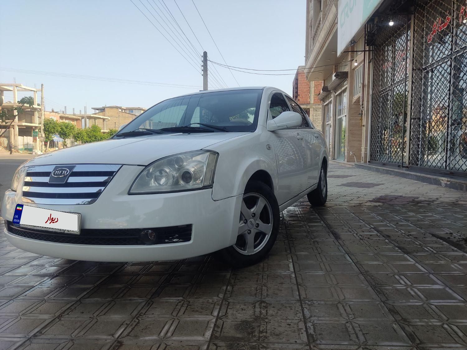 ام وی ام 530 دنده ای - 2012