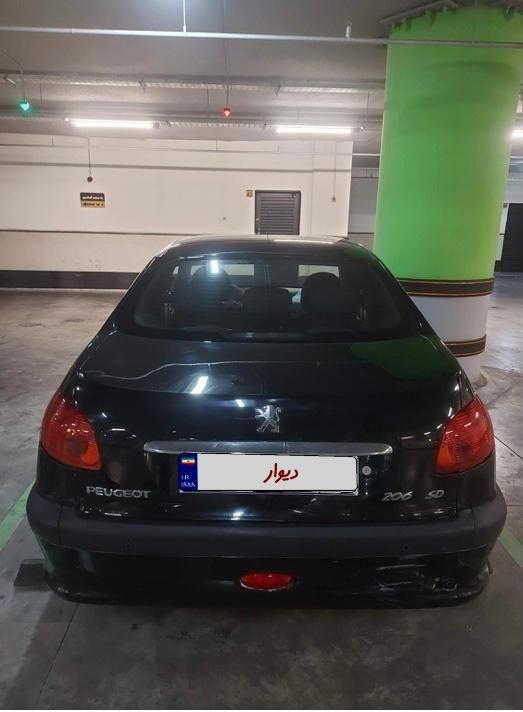 پژو ۲۰۶ صندوق دار v8 - 1395