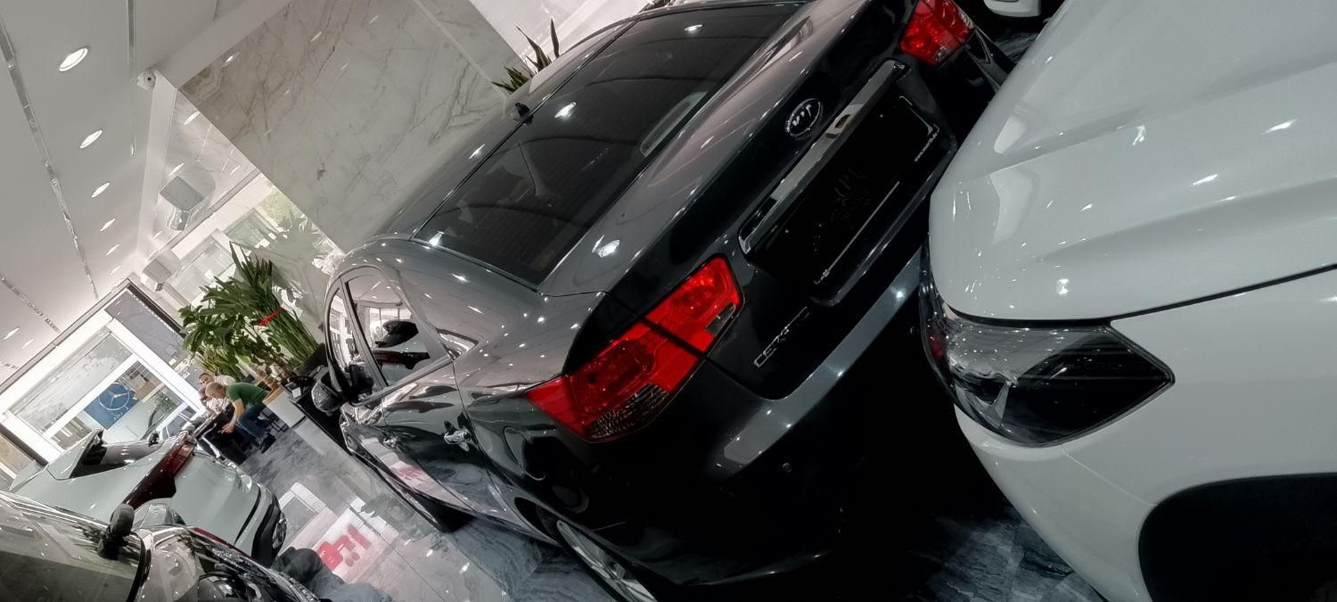 کیا سراتو 2.0 لیتر اتوماتیک GT لاین - 2016
