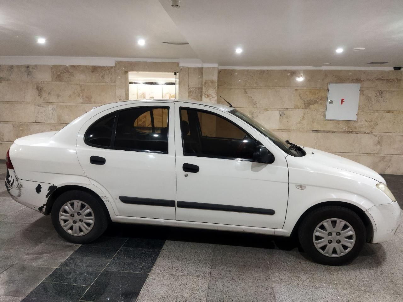 تیبا صندوق دار SX - 1395