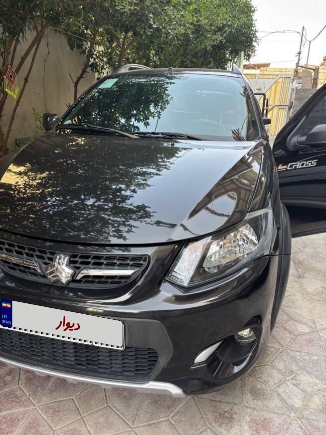 خودرو کوییک، معمولی آگهی ann_18625895