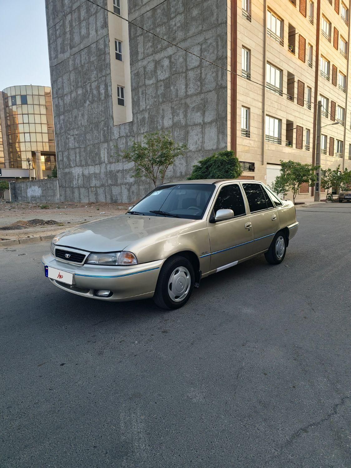 دوو سیلو سدان - 2004
