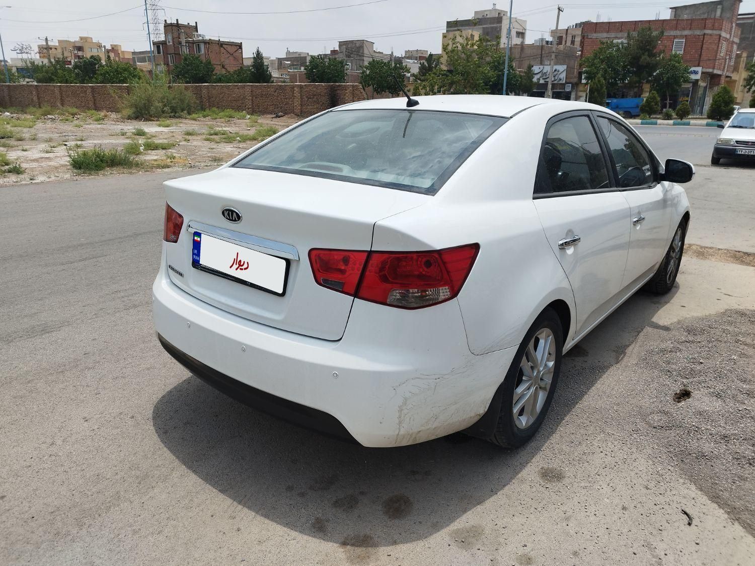 کیا سراتو مونتاژ 2000 اتوماتیک - 2015