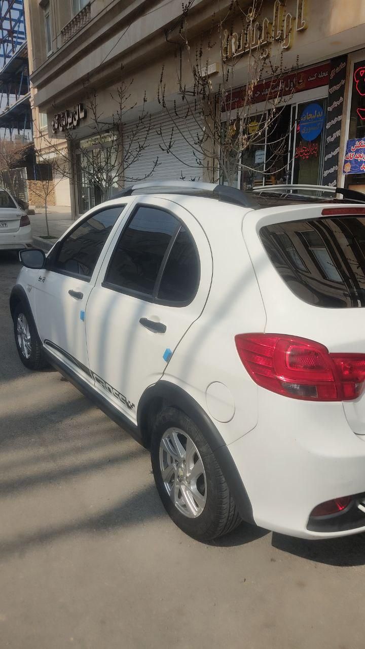 کوییک R دنده‌ای - 1398