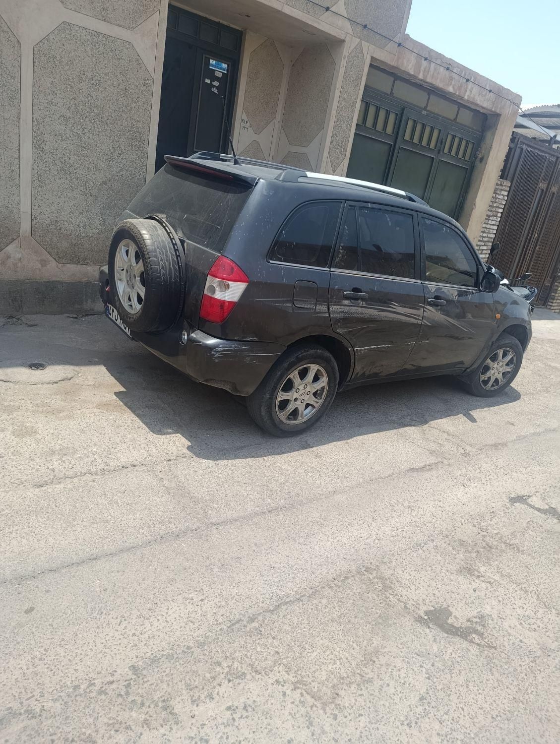 خودرو ام وی ام، X33 آگهی ann_18626342