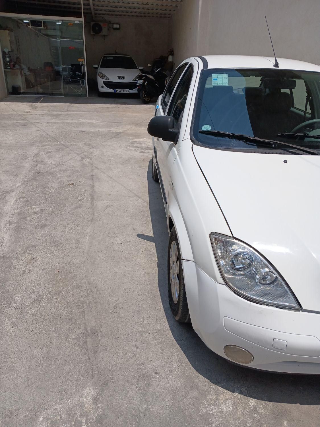 تیبا صندوق دار SX - 1400