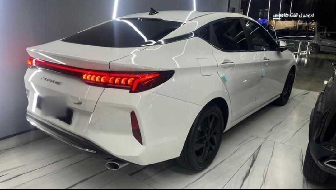 کی ام سی J7 اتوماتیک - 2024