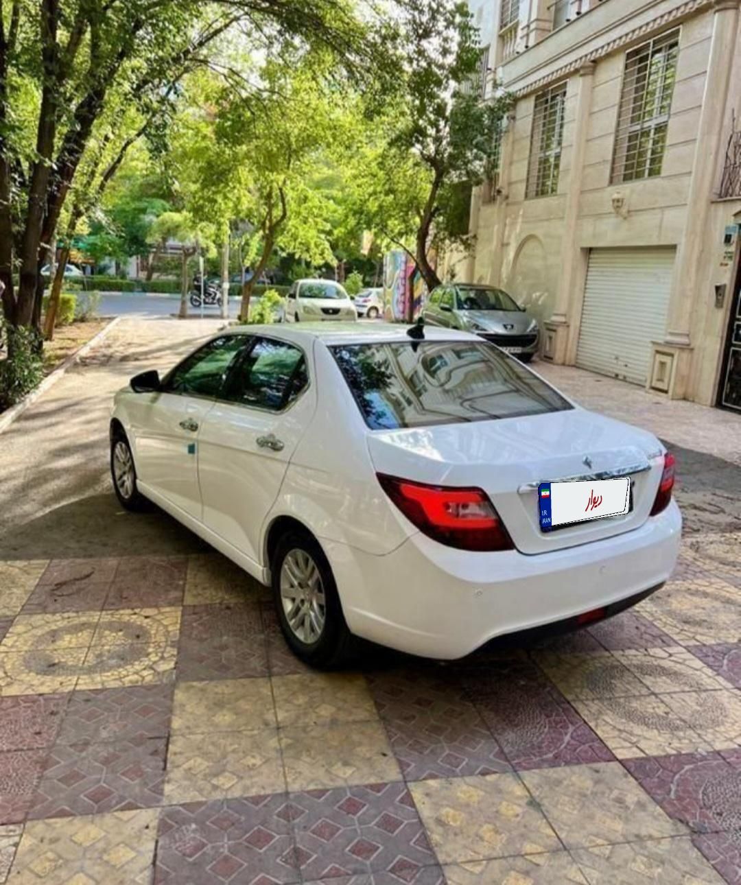دنا پلاس تیپ ۲ سانروف ۴ ایربگ - 1398