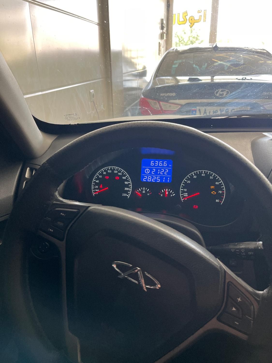 خودرو ام وی ام، X33 آگهی ann_18627350