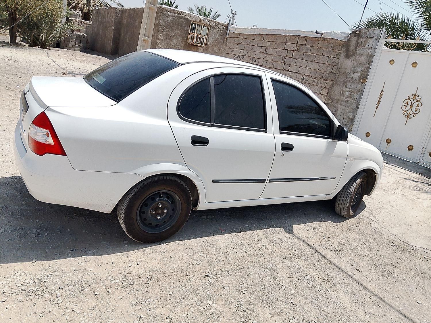 تیبا صندوق دار EX - 1395