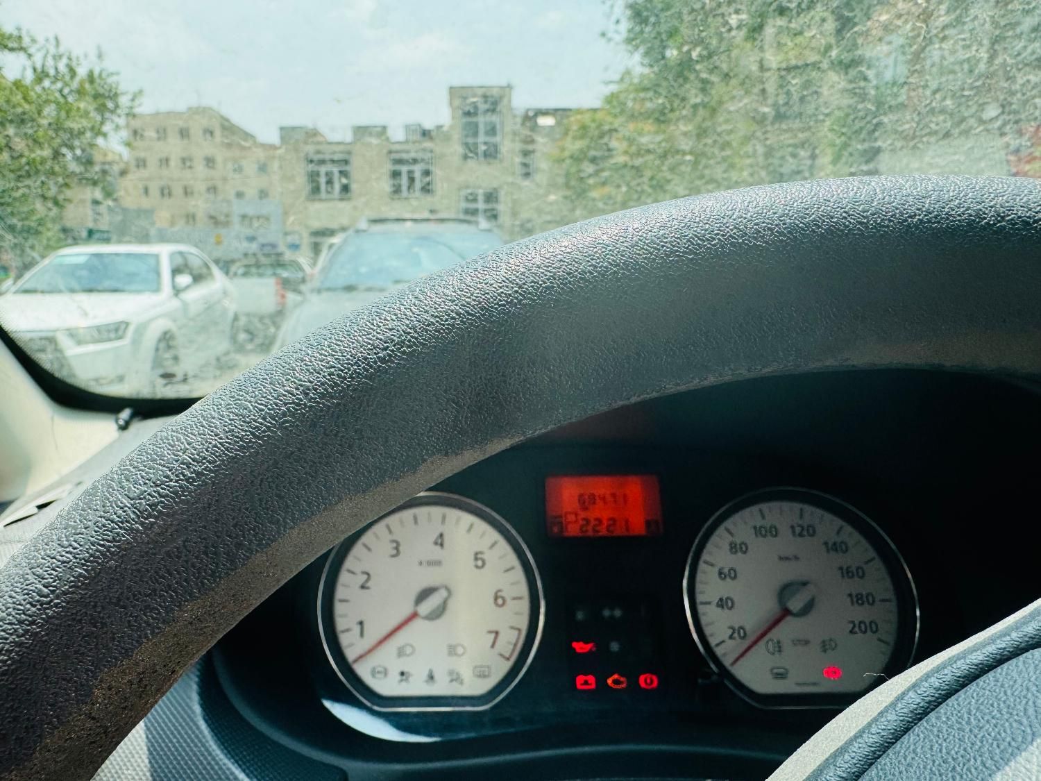 رنو ساندرو اتوماتیک - 1396