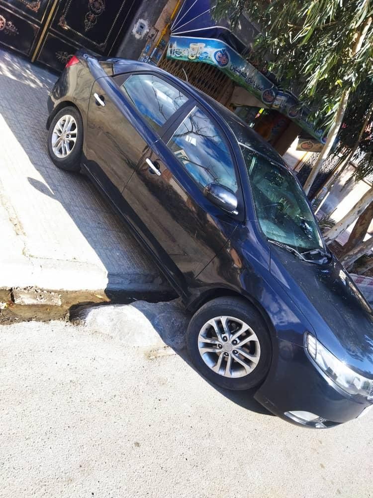 خودرو کیا، سراتو مونتاژ آگهی ann_18627471