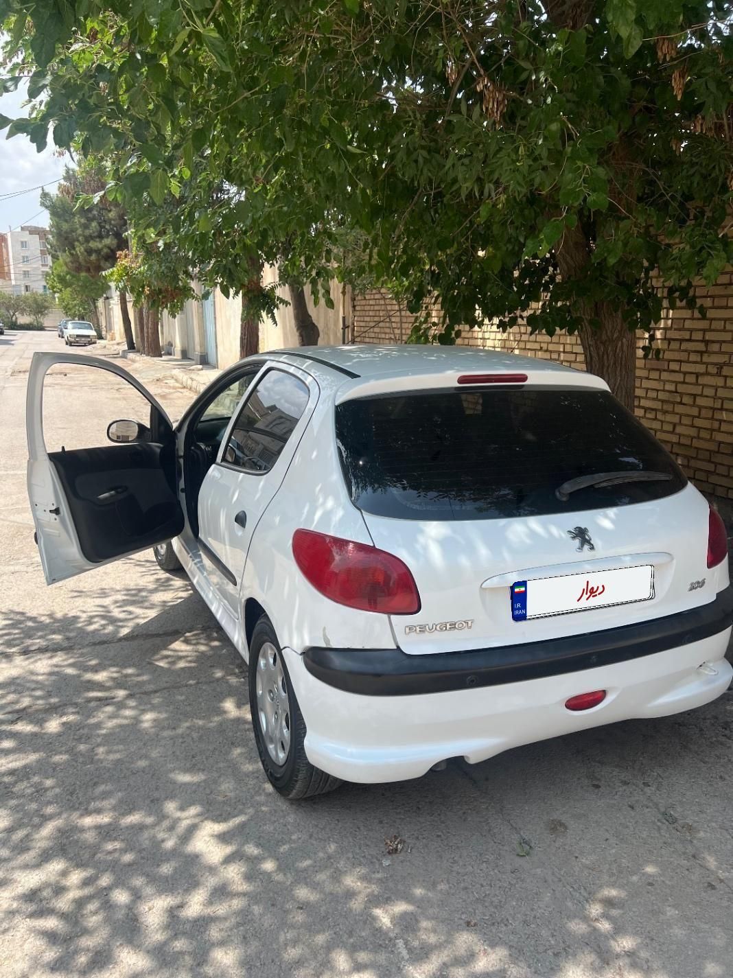پژو 206 تیپ 5 - 1395