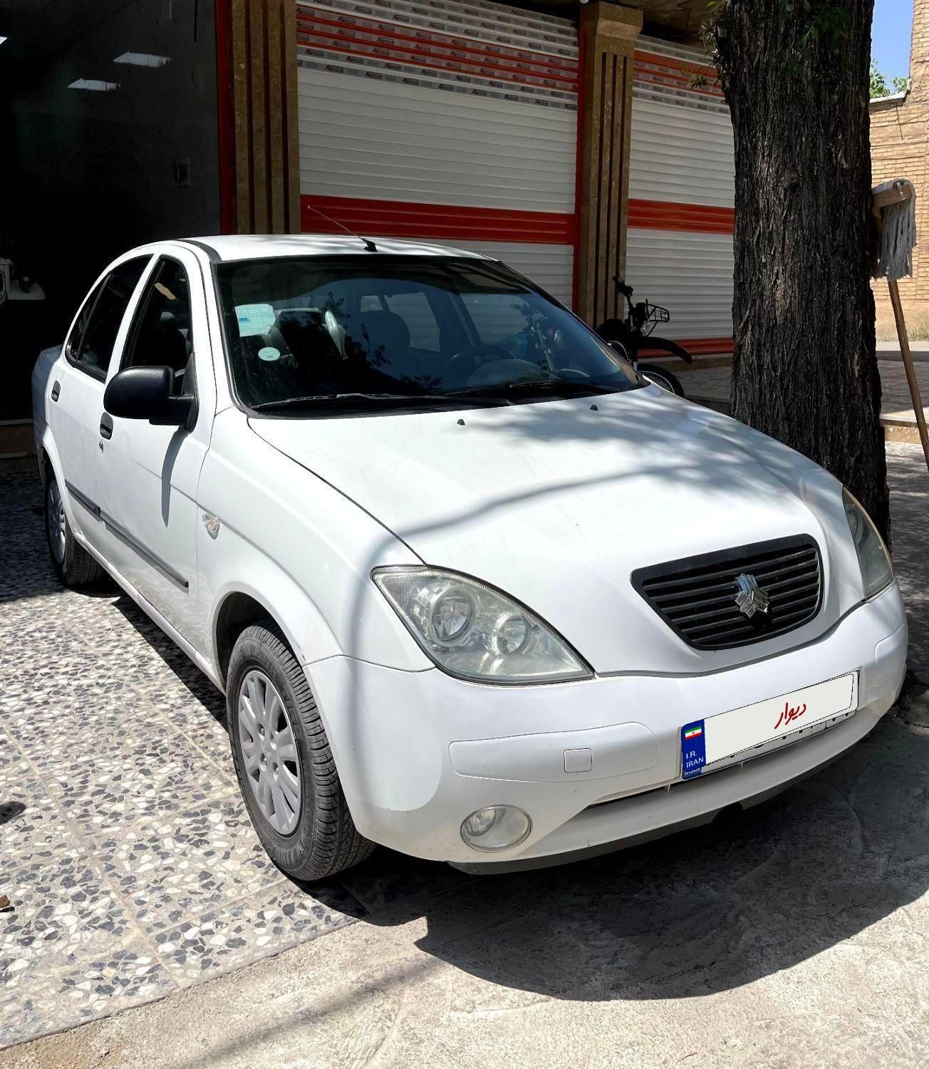 تیبا صندوق دار SX - 1400