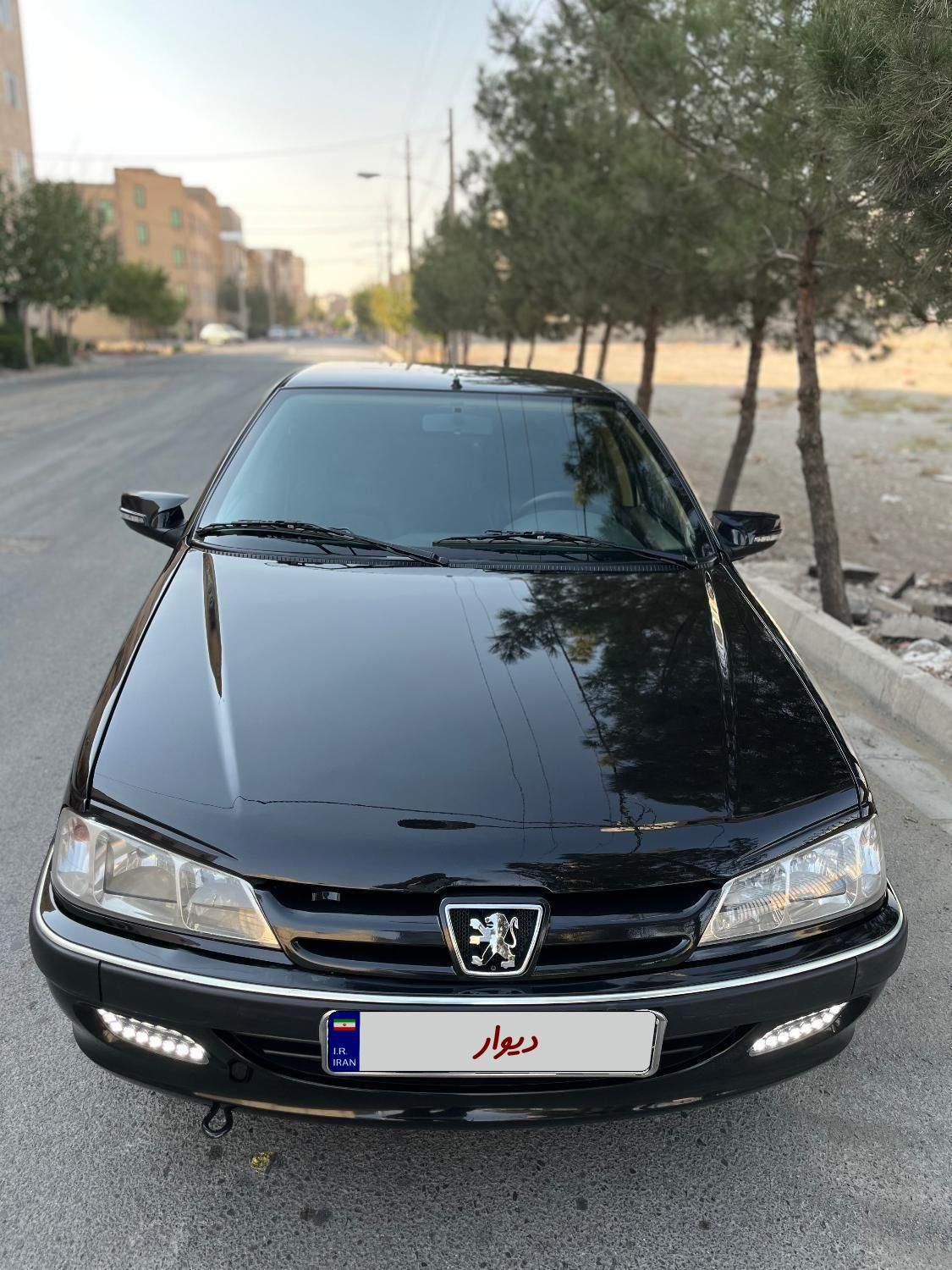 پژو پارس XU7P - 1402