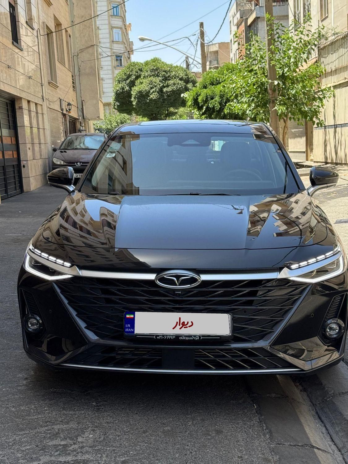 خودرو فونیکس، آریزو 8 آگهی ann_18627792