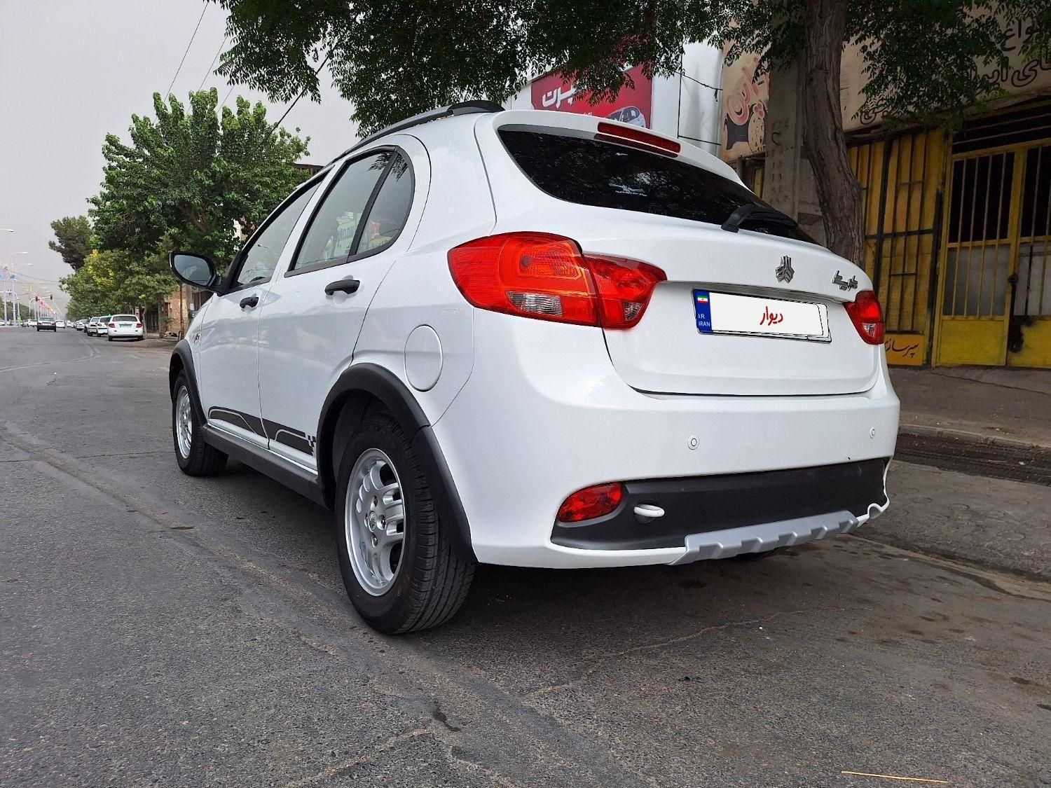 کوییک R دنده‌ای - 1401