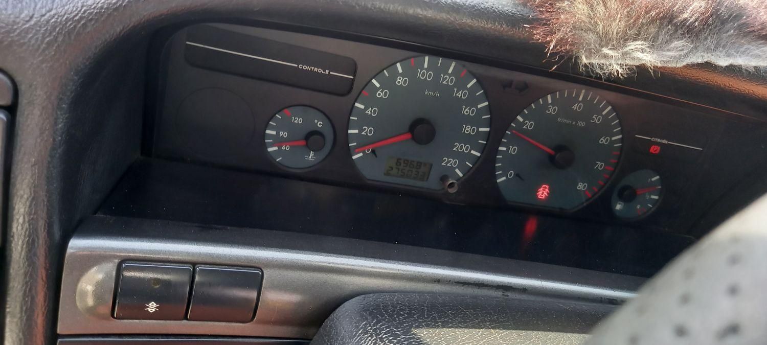 سیتروئن زانتیا X - 2002