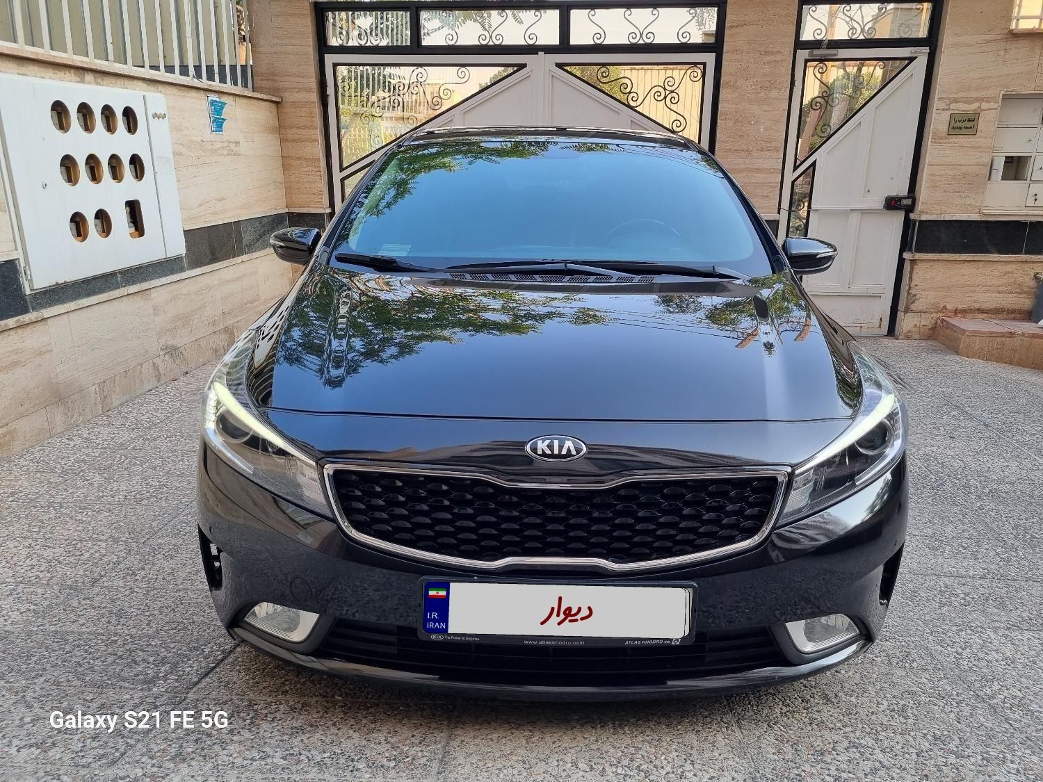 کیا سراتو 2.0 لیتر اتوماتیک GT لاین - 2017