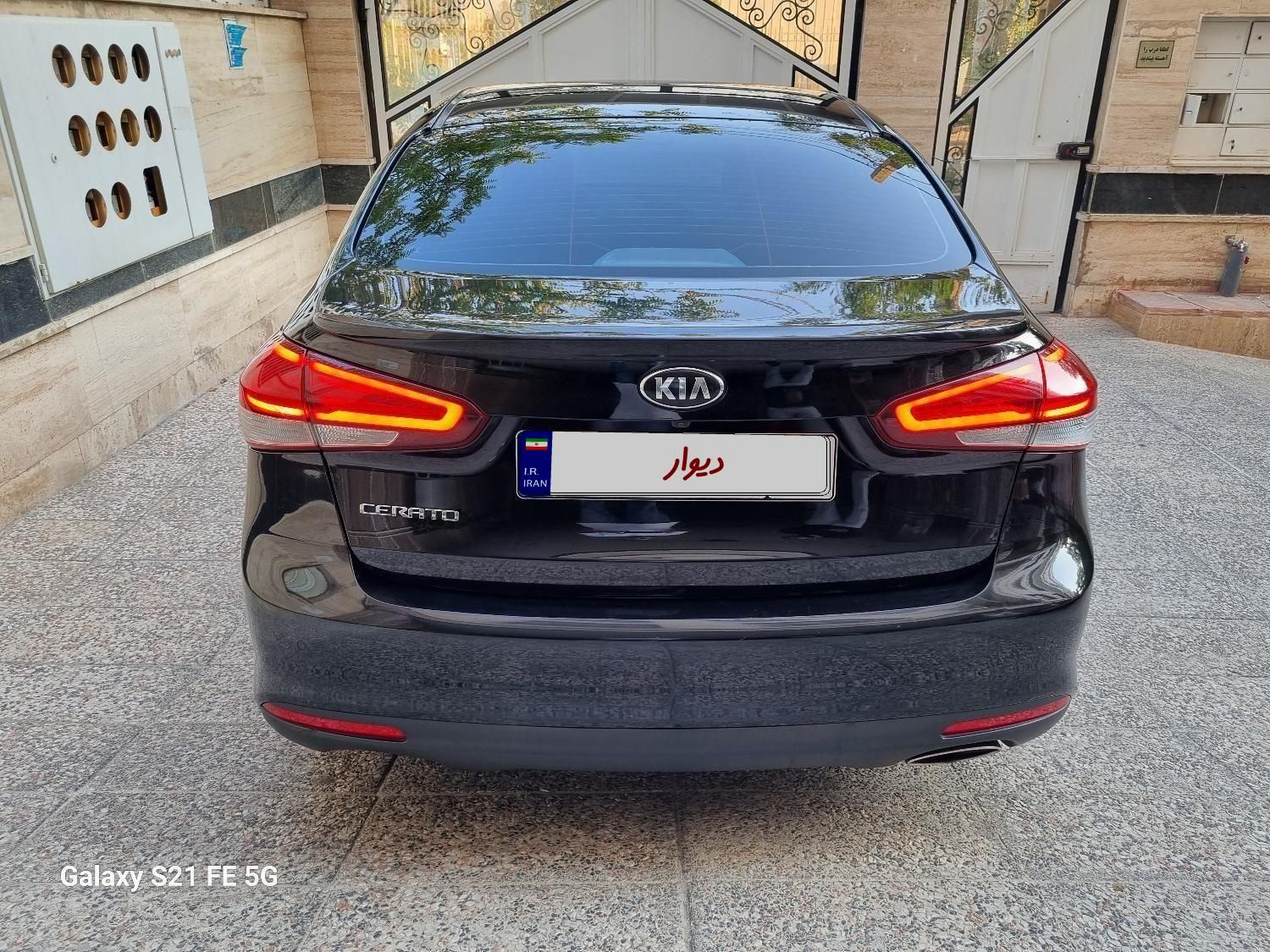 کیا سراتو 2.0 لیتر اتوماتیک GT لاین - 2017