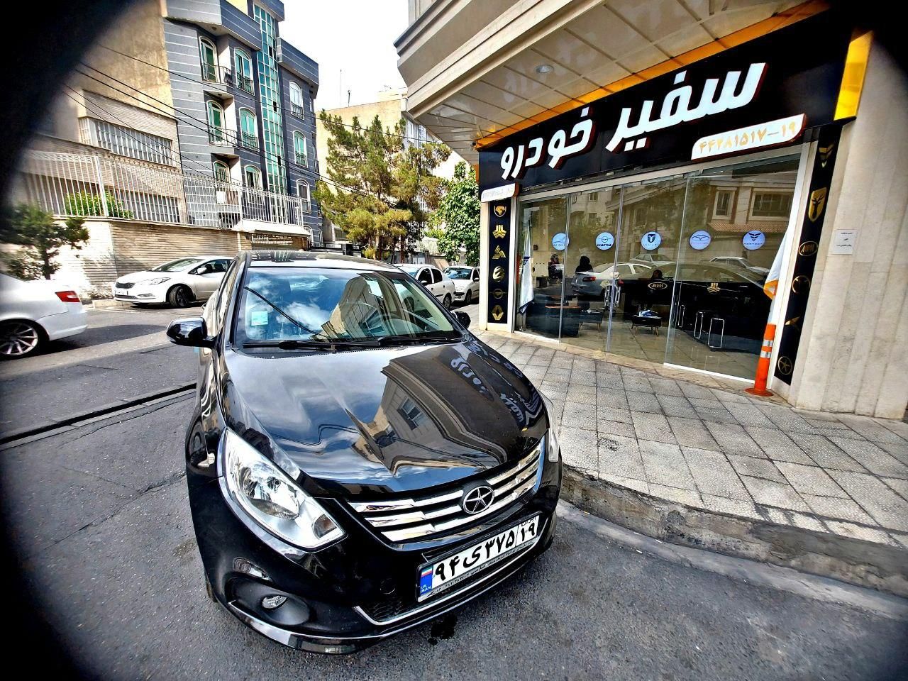 جک J4 اتوماتیک ساده - 2025