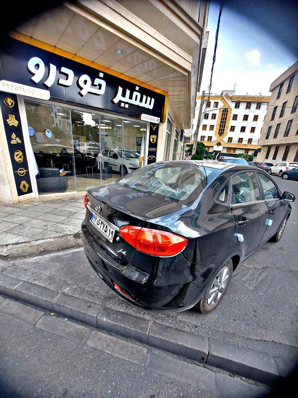 جک J4 اتوماتیک ساده - 2025