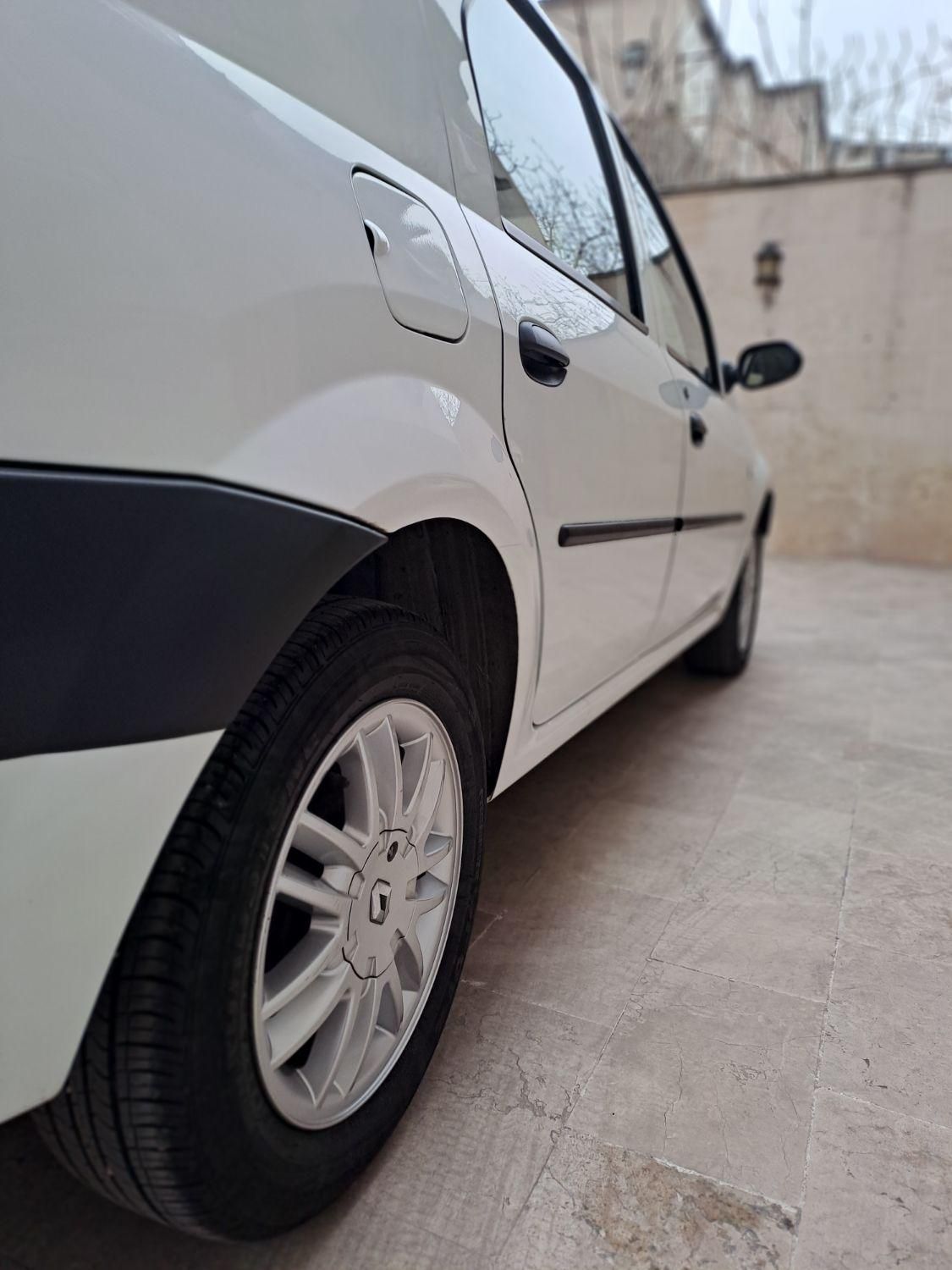رنو تندر 90 E2 - 1394