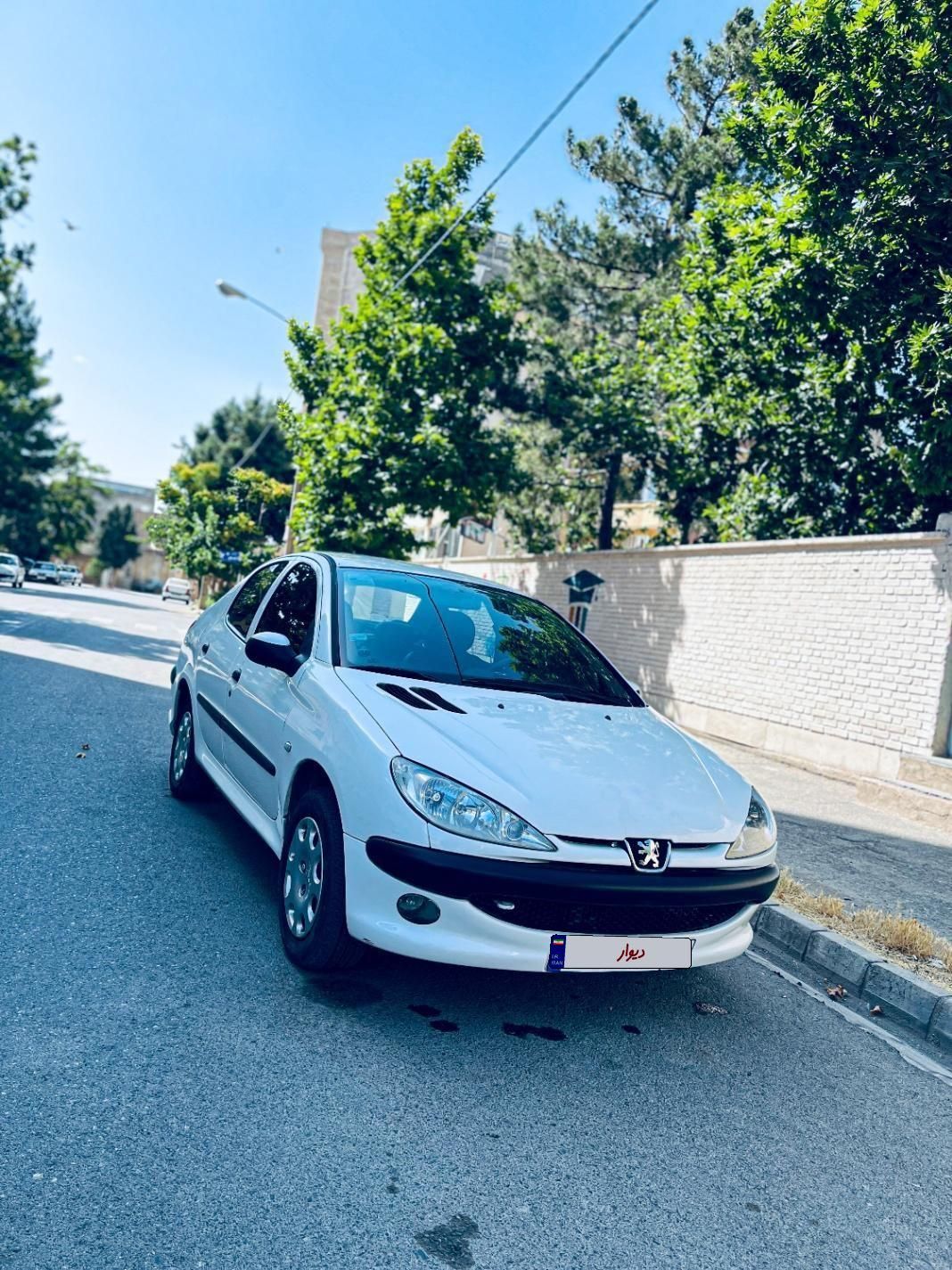 پژو ۲۰۶ صندوق دار v8 - 1394