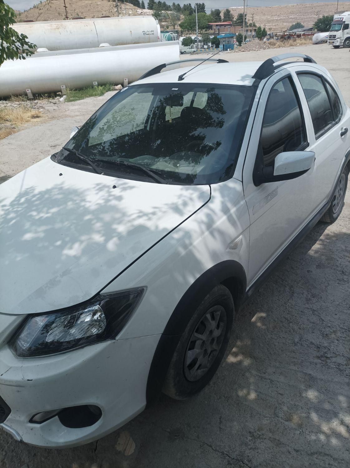 خودرو کوییک، معمولی آگهی ann_18629758