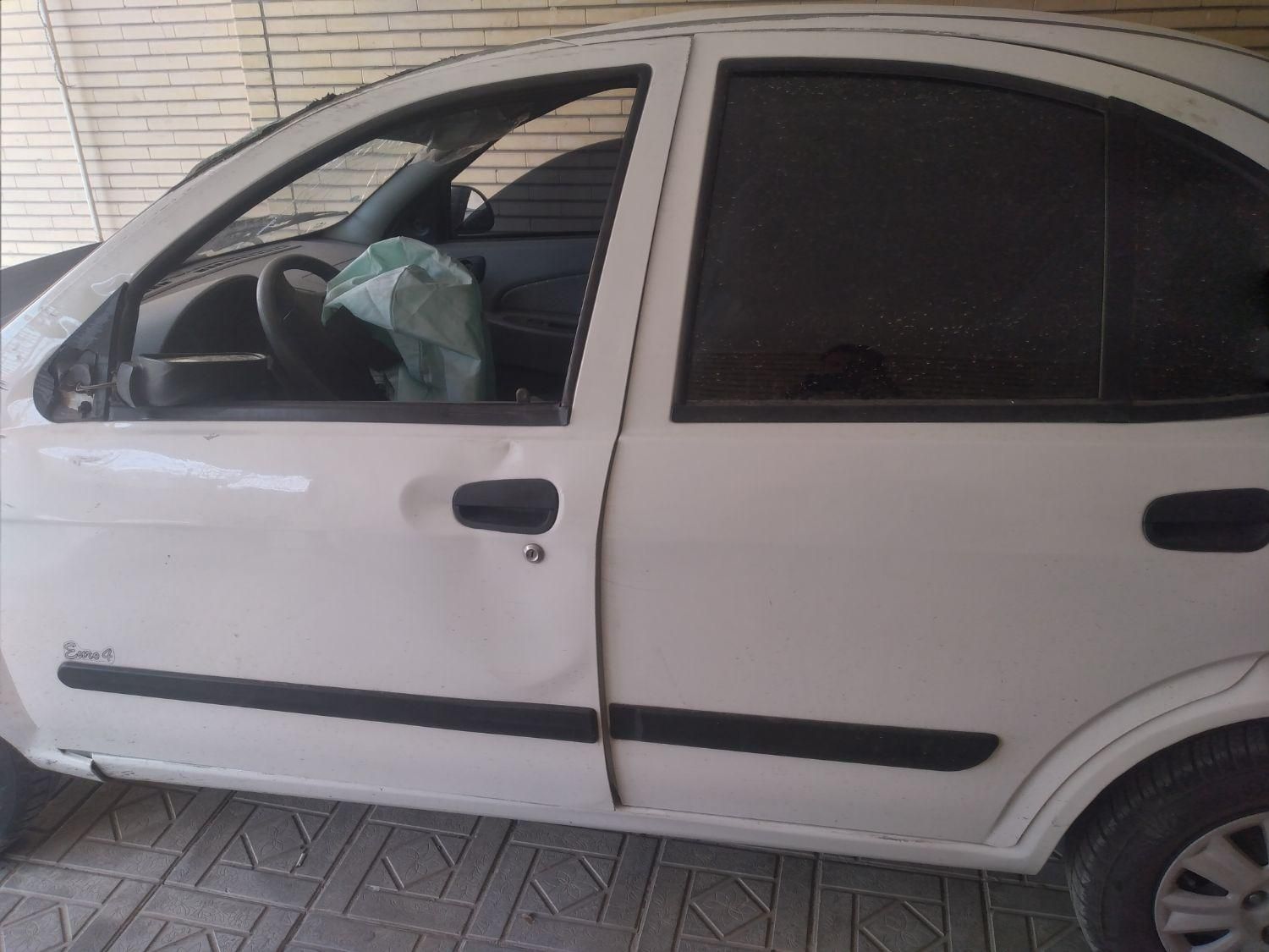تیبا صندوق دار SX - 1393