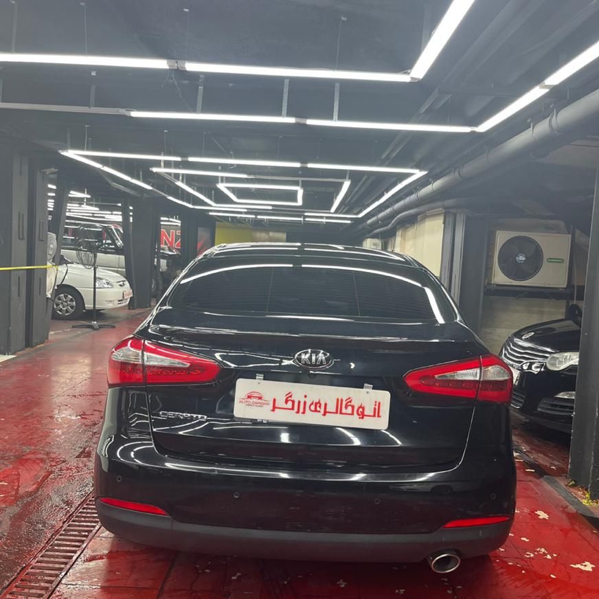 کیا سراتو 2.0 لیتر اتوماتیک GT لاین - 2016