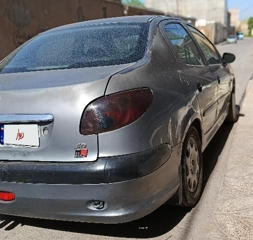 پژو ۲۰۶ صندوق دار v20 - 1389