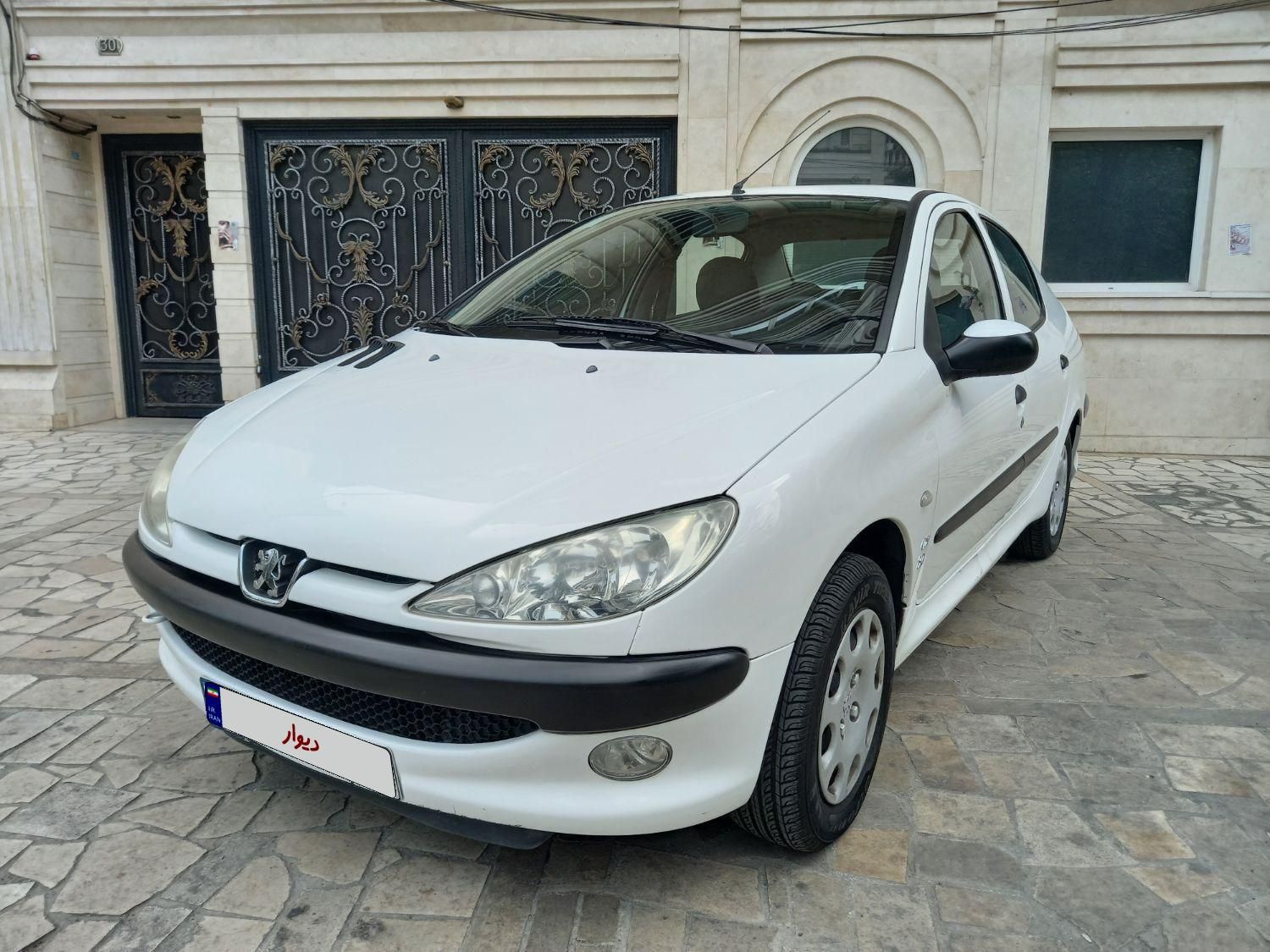 پژو ۲۰۶ صندوق دار v8 - 1399